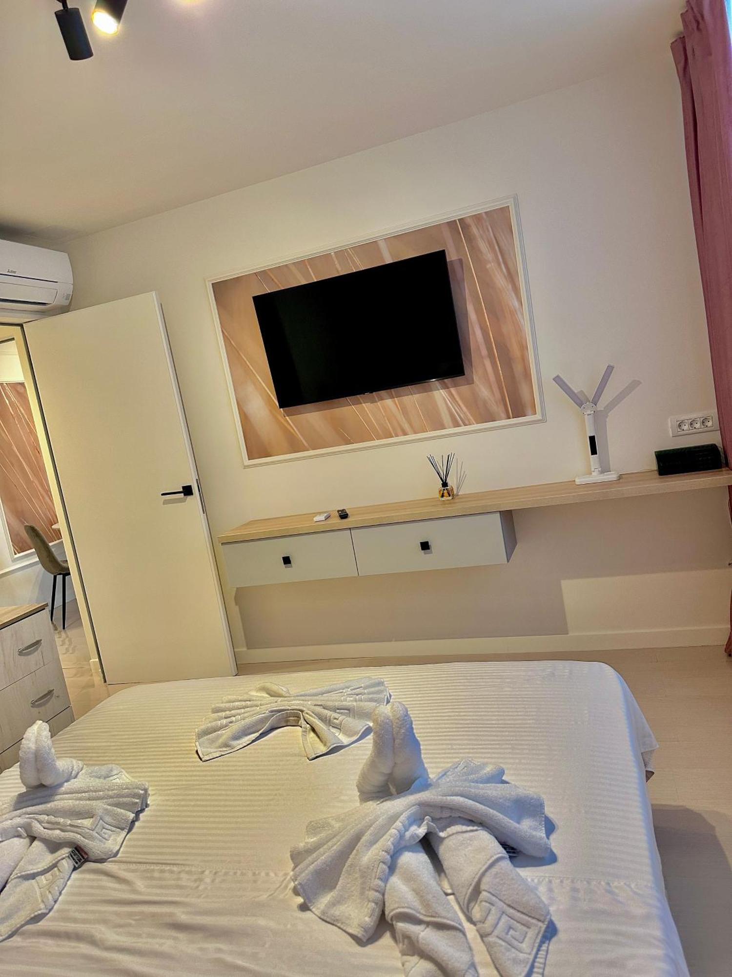 Topspace2 * Bucarest